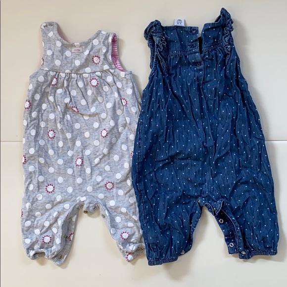Two Baby Gap rompers size 3-6 months - Picture 2 of 4